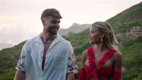 Love Island: All Stars crowns Molly and Tom as first ever winners.